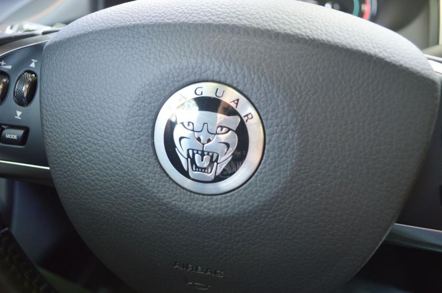  Jaguar XF 2 0T 2013 года  (фото 5 из 26)
